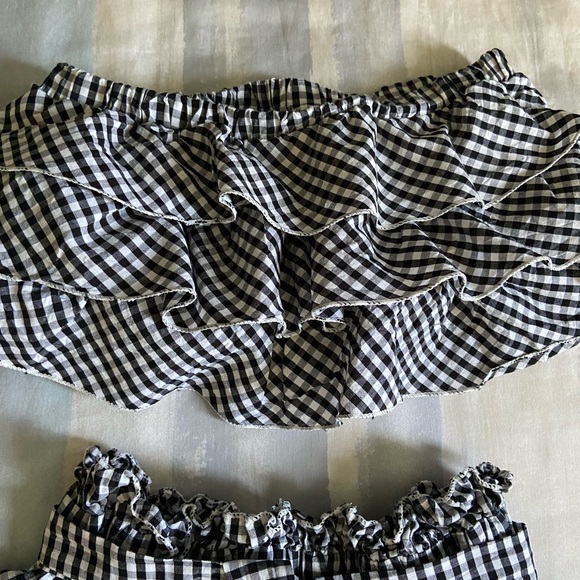 Two Piece Set - Picture 5 of 6